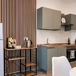 Crispi 89 Luxury