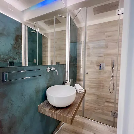 Crispi 89 Luxury Διαμέρισμα